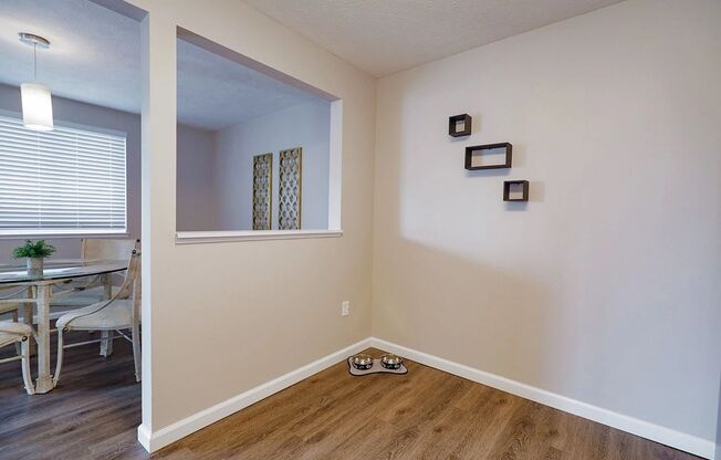 2 beds, 1.5 baths, 1,035 sqft, $1,530, Unit 7-610