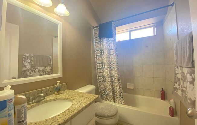 3 beds, 2.5 baths, $1,900