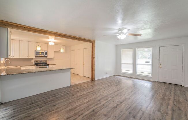 New Renovated Home in Fort Worth!