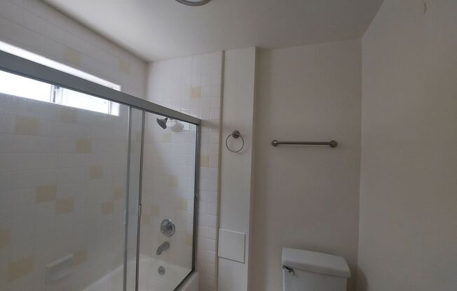 Studio, 1 bath, $1,450, Unit 4
