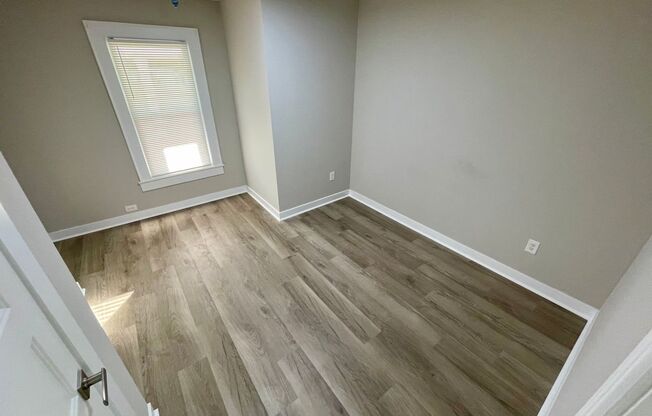 Gorgeous 1 bedroom in happening Kannapolis!