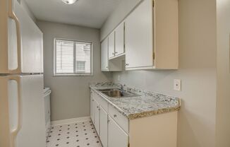 1 bed, 1 bath, $745