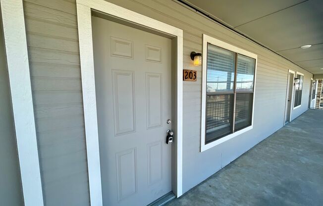 2526 W Prairie