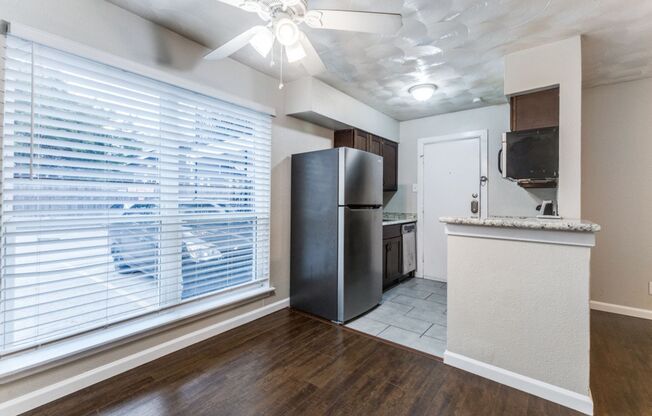 The Wilshire Aprtments