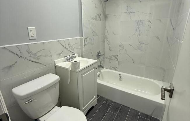 33 SAINT JOSEPH AVE