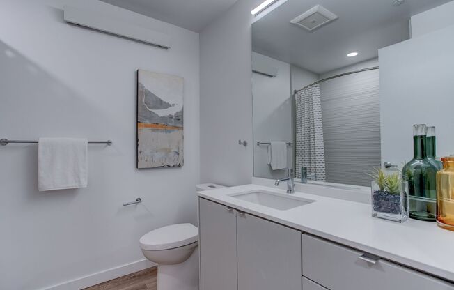 1 bed, 1 bath, 661 sqft, $1,695, Unit 307