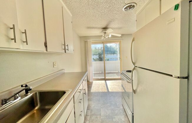 1 bed, 1 bath, 525 sqft, $1,395, Unit 38