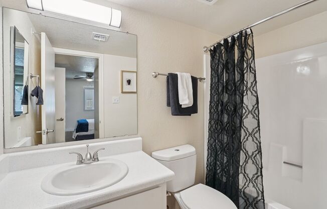 2 beds, 2 baths, 808 sqft, $1,294, Unit 1116