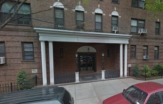 35 36 76 ST