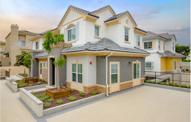 Stoneman Terrace