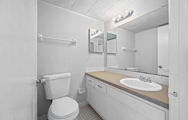 2 beds, 1.5 baths, 1,000 sqft, $1,345, Unit 50-07