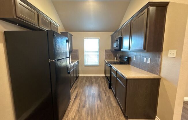 3 beds, 2.5 baths, 1,291 sqft, $1,495, Unit 2109 MLK Jr Blvd Unit B