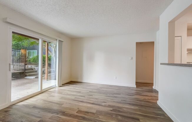 Icon Apartments