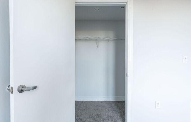 1 bed, 1 bath, 660 sqft, $1,688, Unit 301