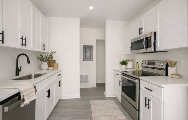 1 bed, 1 bath, 730 sqft, $1,435, Unit 18-35