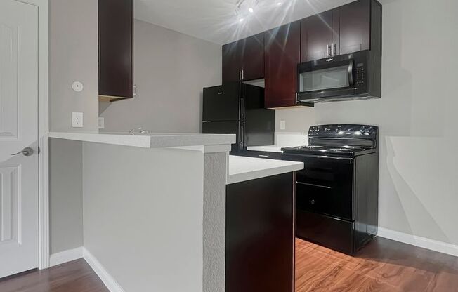 1 bed, 1 bath, 550 sqft, $2,198, Unit 101