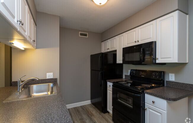 1 bed, 1 bath, 650 sqft, $1,450