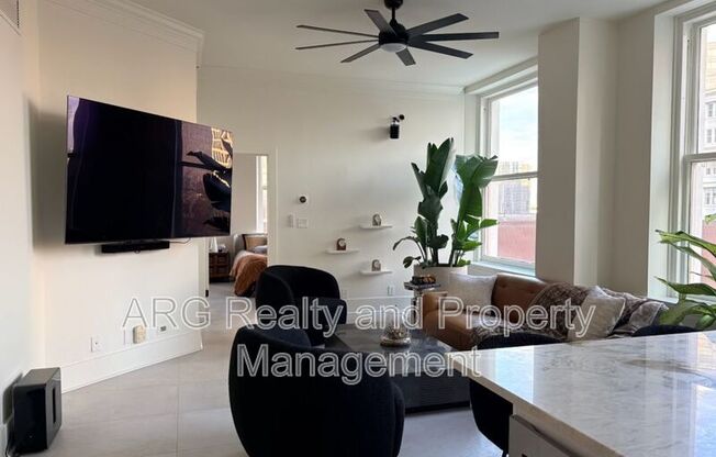 57 FORSYTH ST NW