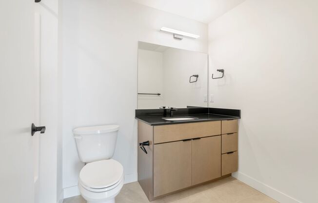 2 beds, 2 baths, 966 sqft, $2,450, Unit 321