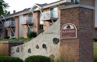 Woodmere Townhomes