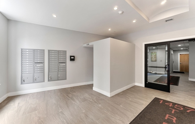 1 bed, 1 bath, 499 sqft, $3,195, Unit 210