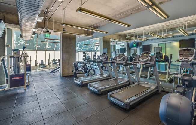 State-of-the-Art Fitness Center at Renaissance Tower, 501 W. Olympic Boulevard, Los Angeles