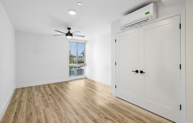 Studio, 1 bath, 421 sqft, $2,275, Unit 2330-105