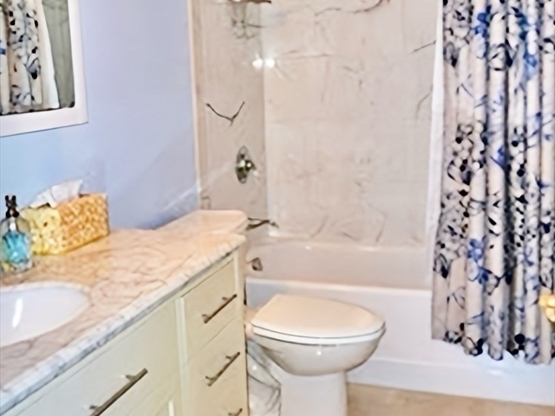 2 beds, 2 baths, 1,300 sqft, $4,800, Unit 321