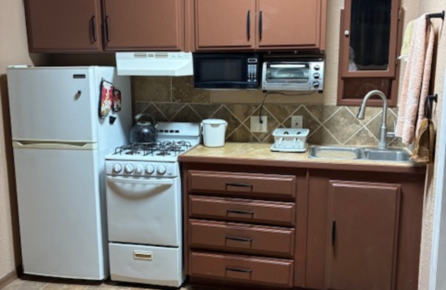 8369 MT VERNON STRET