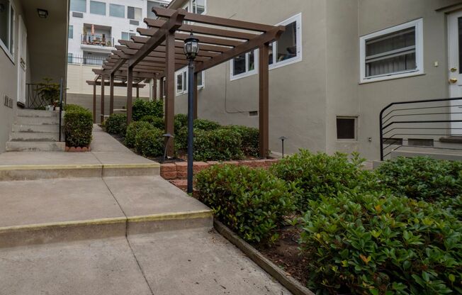 1 bed, 1 bath, $1,845, Unit 2303