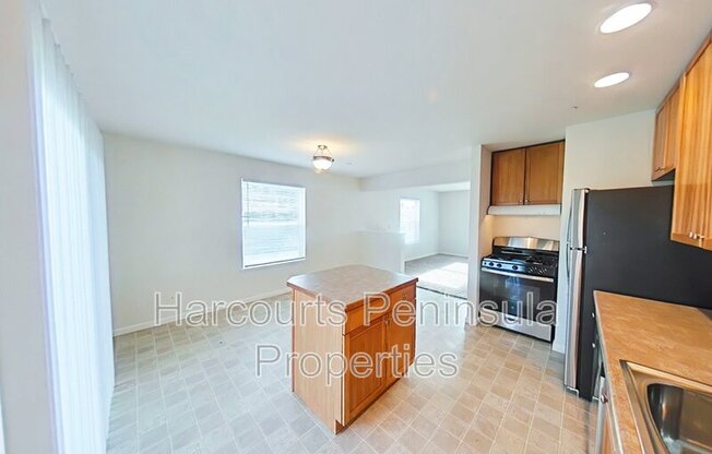 111 RAINIER AVE