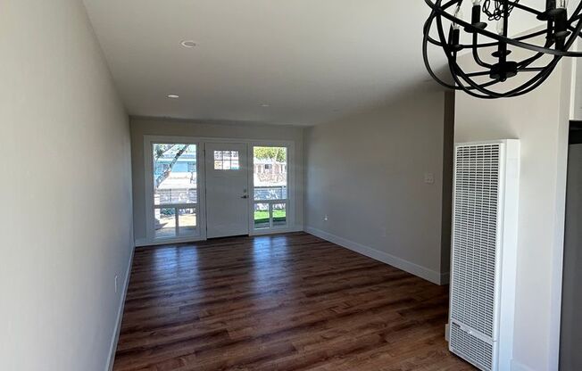 Newly remodeled 3 Bedroom 1 Bath House