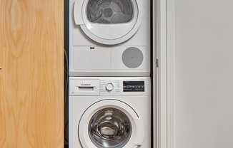 Studio, 1 bath, $4,650, Unit 11B