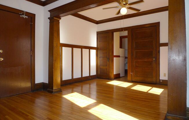 Studio, 1 bath, 375 sqft, $795, Unit 10 - 106