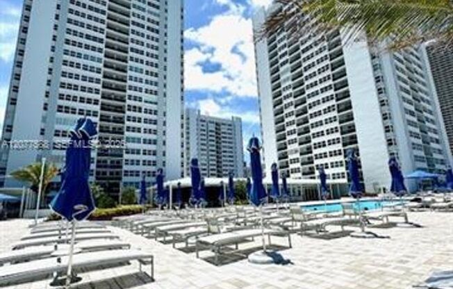 1890 S Ocean Dr cu-2001, Hallandale Beach, FL 33009