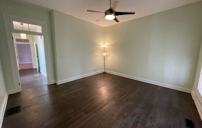 2 beds, 1 bath, $1,795