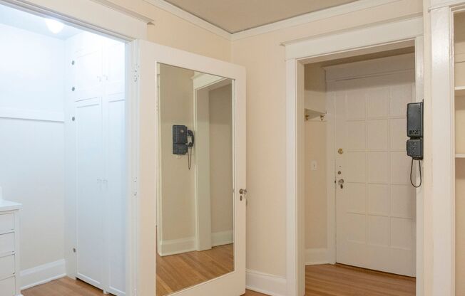 1 bed, 1 bath, 670 sqft, $1,725, Unit 309