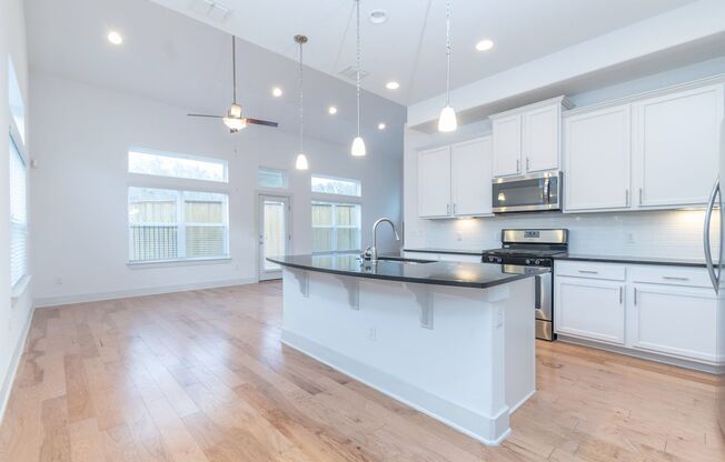 Huge Home in Perfect South Austin Location