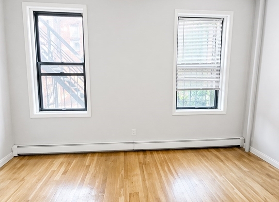 418 MASSACHUSETTS AVE