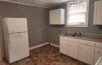 2 beds, 1 bath, $1,000, Unit 220 E. Church Street-1