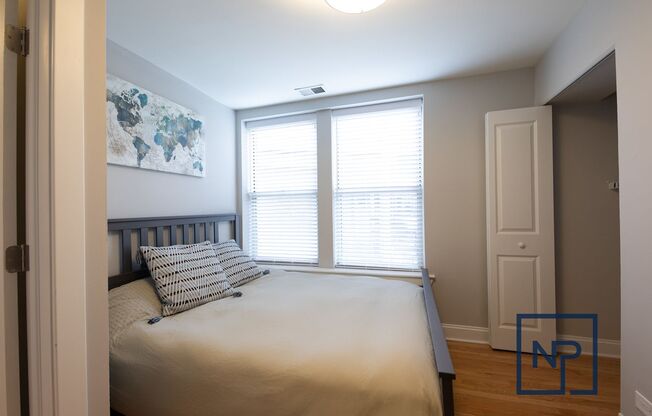 3 beds, 2 baths, 1,200 sqft, $4,495, Unit 911 - 3N