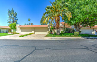 7834 E SPANISH OAKS Drive