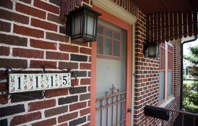 Large 5 bed house in the hart of West Campus.