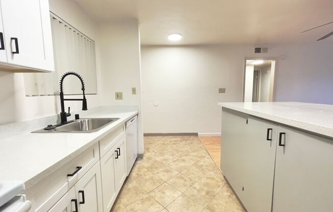 4500 Del Rio Road