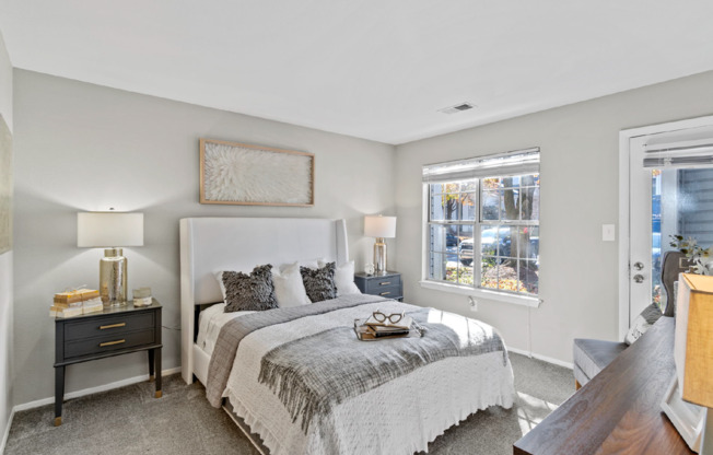 1 bed, 1 bath, 865 sqft, $1,870, Unit 387
