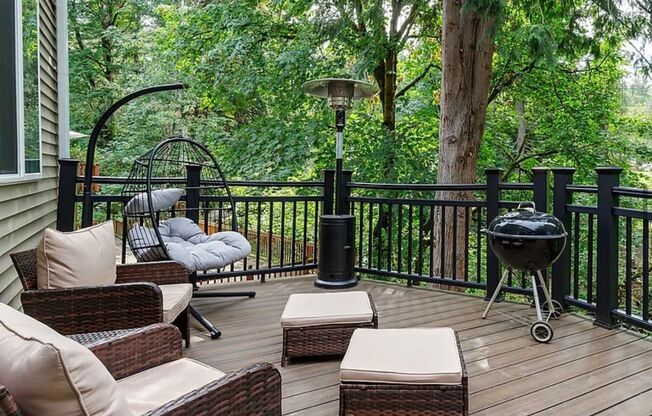 7 beds, 3.5 baths, $7,000
