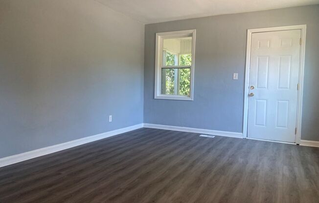 2 Bedroom 1 Bath Brick home