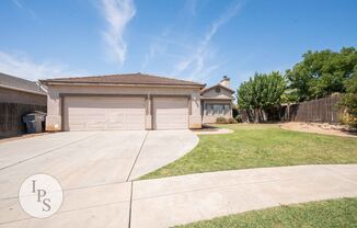 Fresno Sunnyside Home, 4BR/2BA, Built 2000, Clovis School District - Lots of Amenities!