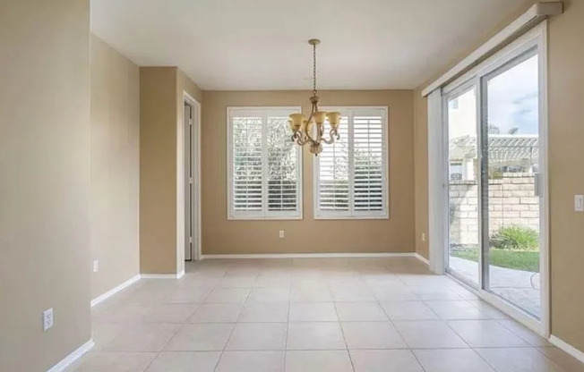 Spacious 4-Bedroom Pool Home in Saugus with Stunning Views & Community Amenities!