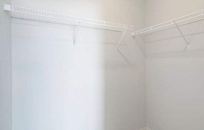 2 beds, 2 baths, 949 sqft, $1,909, Unit 310